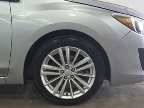 Used 2012 Subaru Impreza 2.0i Premium image 25