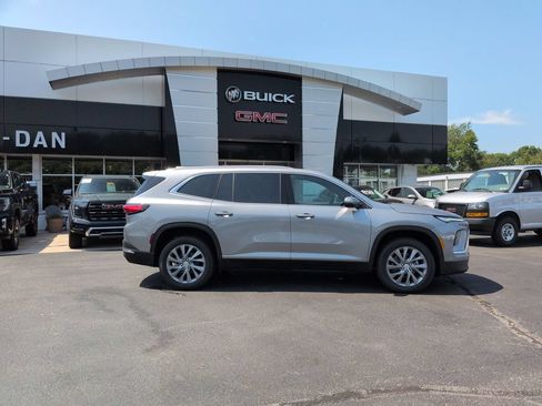 New 2026 Buick Enclave Preferred w/ Power Package AWD/4WD image 4