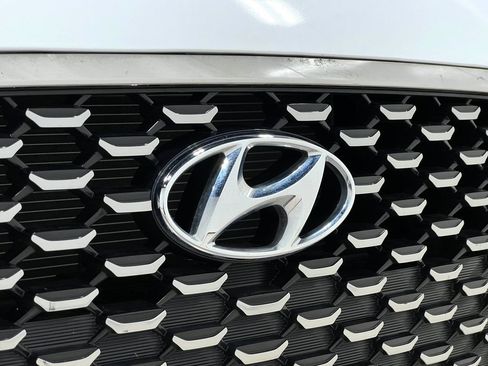 Used 2019 Hyundai Elantra GT FWD image 37