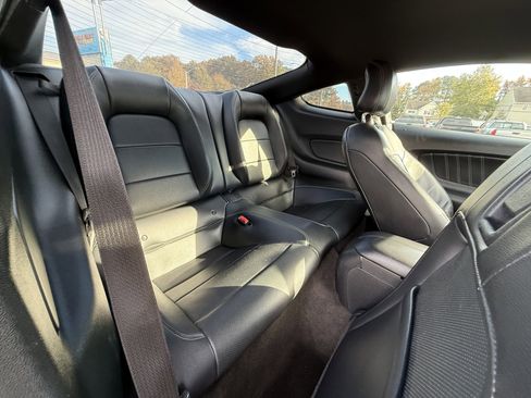 Used 2015 Ford Mustang GT Premium image 15