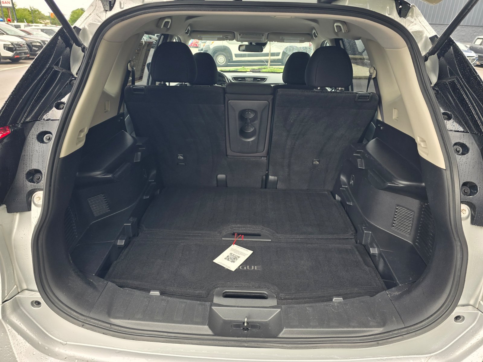 Used 2019 Nissan Rogue S w/ Special Edition Package FWD image 26