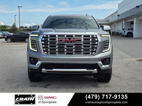 Used 2026 GMC Yukon XL Denali w/ Sun & Power Step Package AWD/4WD image 2