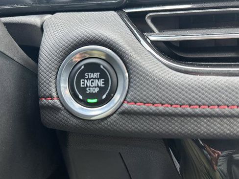 Certified 2024 Chevrolet TrailBlazer RS w/ Driver Confidence Package image 19