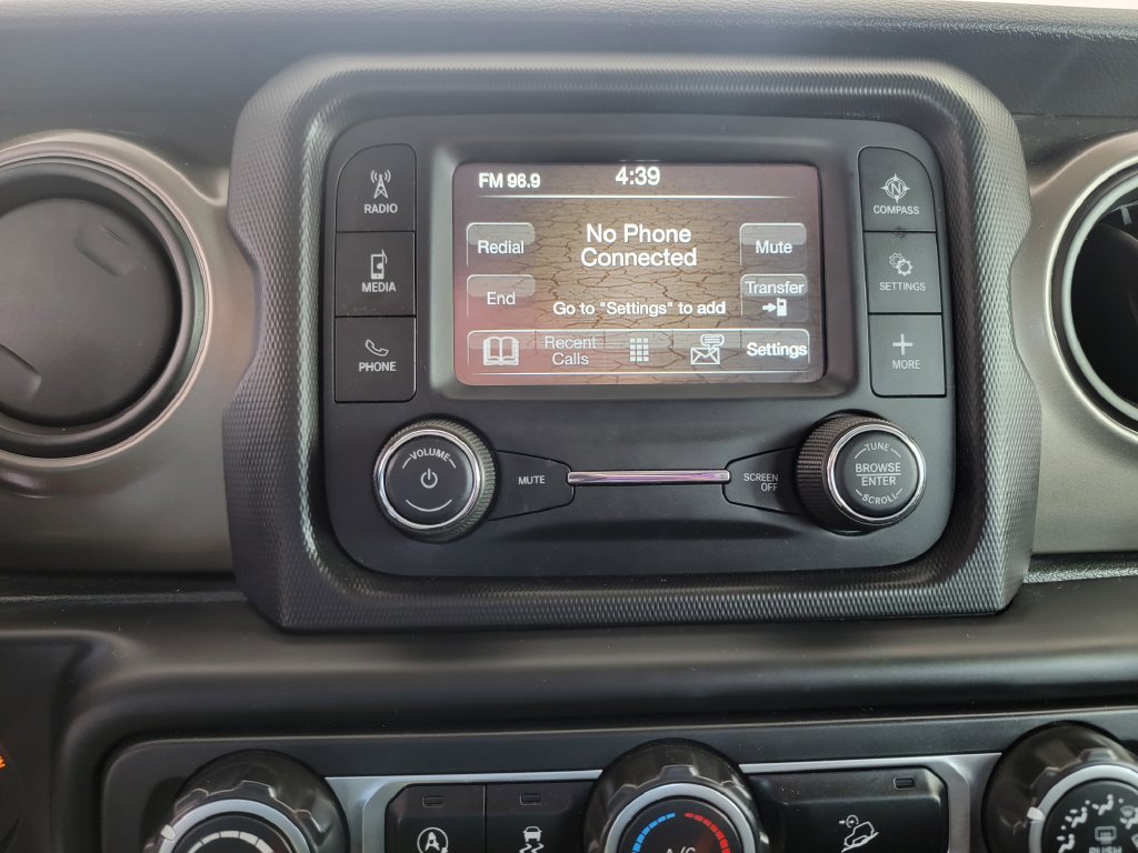 Used 2018 Jeep Wrangler Unlimited Sport S AWD/4WD image 17
