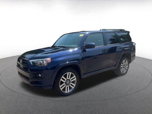 Used 2024 Toyota 4Runner TRD Sport image 8