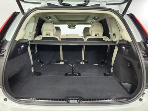 New 2026 Volvo XC90 T8 Ultra w/ Protection Package AWD/4WD image 47