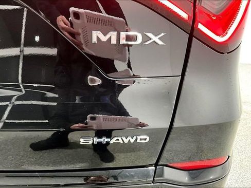 Used 2022 Acura MDX A-Spec image 25