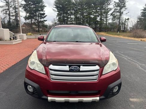 Used 2014 Subaru Outback 2.5i Limited w/ Moonroof Package image 3