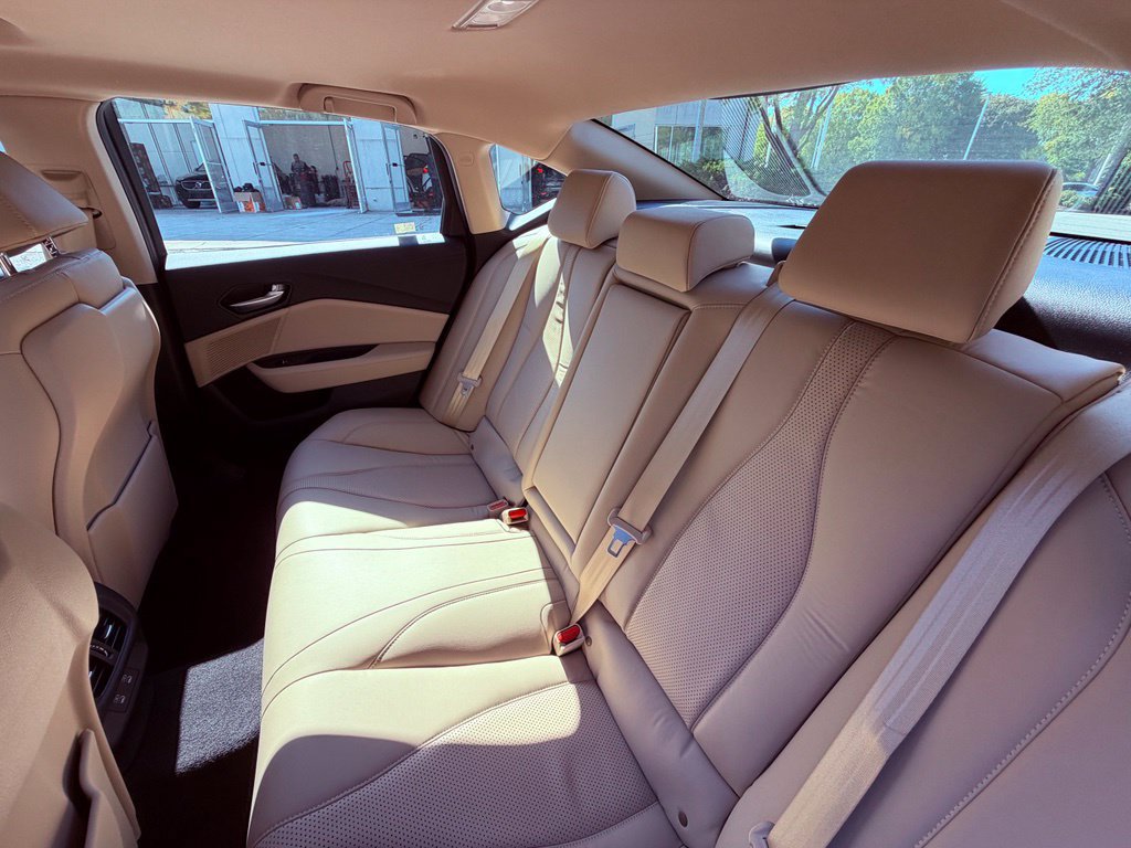 Used 2024 Acura TLX w/ Technology Package FWD image 12