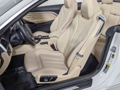 Used 2019 BMW 430i Convertible w/ Convenience Package RWD image 17