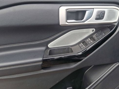 Used 2022 Ford Explorer ST w/ Equipment Group 401A image 13