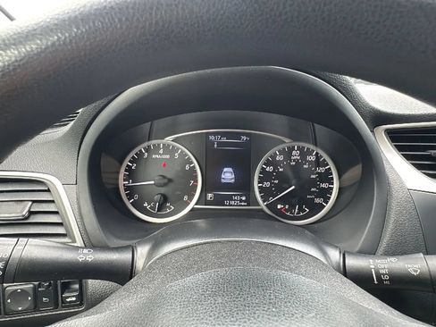 Used 2018 Nissan Sentra S FWD image 11