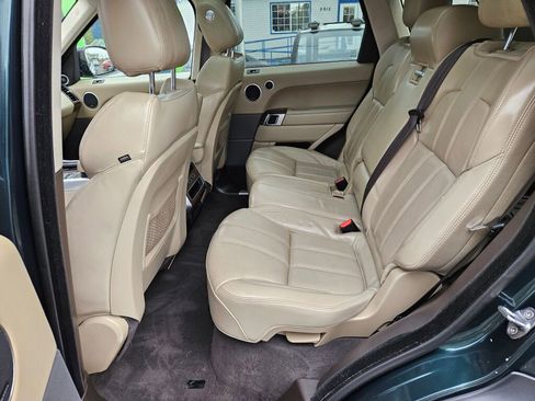 Used 2016 Land Rover Range Rover Sport HSE image 14