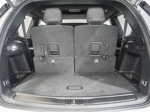 New 2025 Jeep Grand Cherokee L Limited w/ Luxury Tech Group II image 10