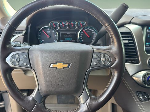 Used 2019 Chevrolet Tahoe LT RWD image 13