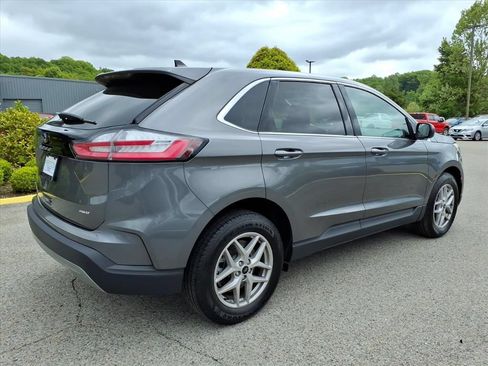 Used 2024 Ford Edge SEL AWD/4WD image 7