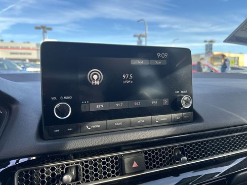 Used 2022 Honda Civic Sport image 12