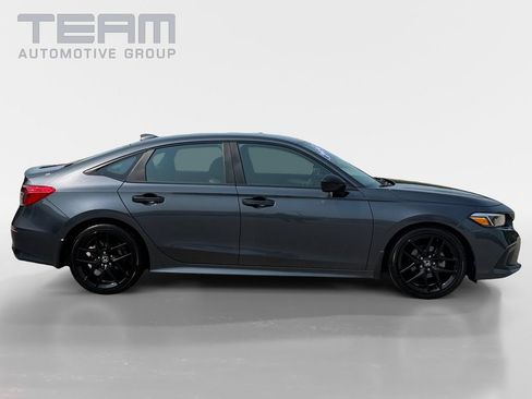 Used 2024 Honda Civic Sport image 8