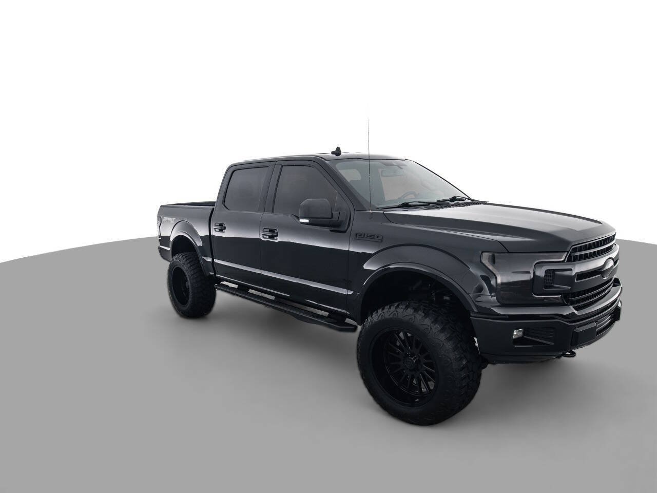 Used 2019 Ford F150 XLT w/ Equipment Group 302A Luxury AWD/4WD image 3