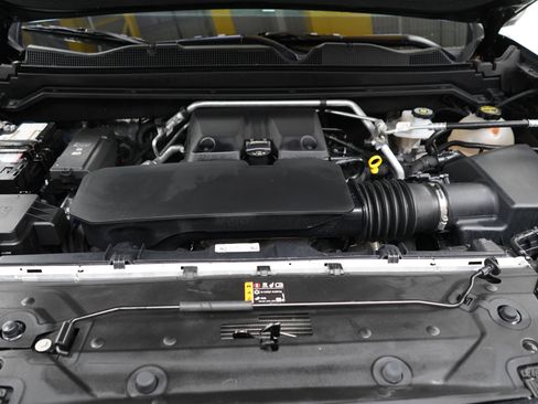 Used 2024 GMC Canyon Denali AWD/4WD image 29