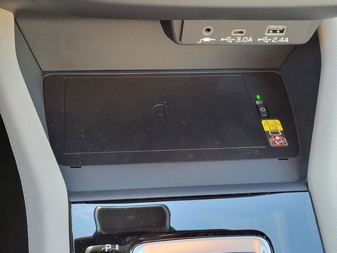 New 2025 Subaru Forester Premium image 12