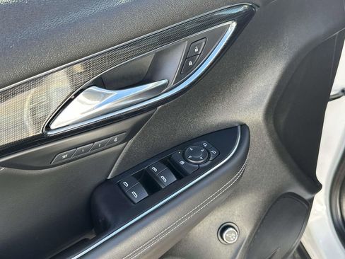 Used 2023 Buick Envision Essence w/ Sport Touring Package image 20