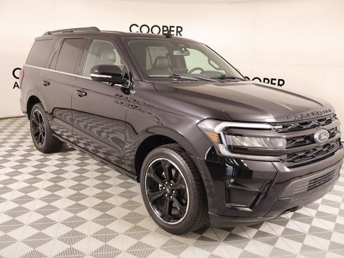 Used 2023 Ford Expedition Limited AWD/4WD image 1