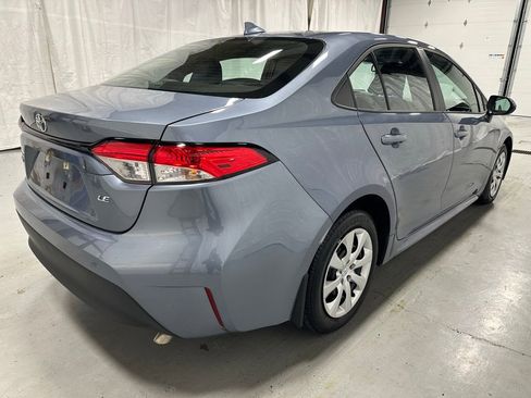 Used 2025 Toyota Corolla LE FWD image 7