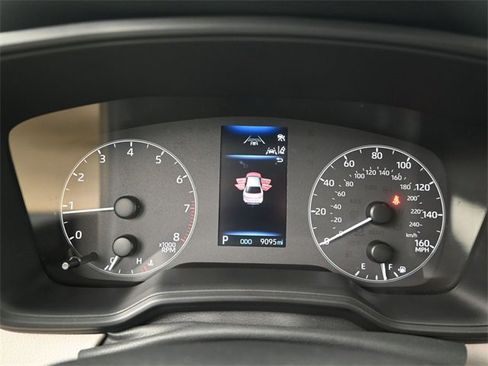 Used 2025 Toyota Corolla LE image 10