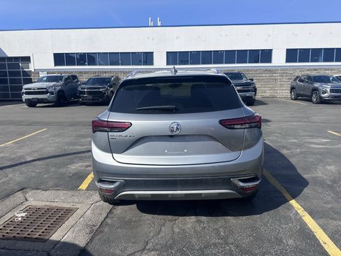 Used 2023 Buick Envision Essence image 7