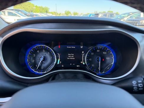 New 2026 Chrysler Voyager LX FWD image 15