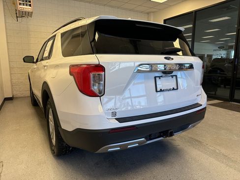 Certified 2023 Ford Explorer XLT w/ Equipment Group 202A image 37