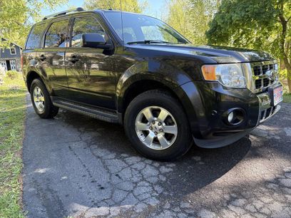 Used 2011 Ford Escape Limited w/ 302A Rapid Spec Order Code