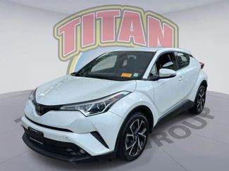 Used 2019 Toyota C-HR Limited image 1