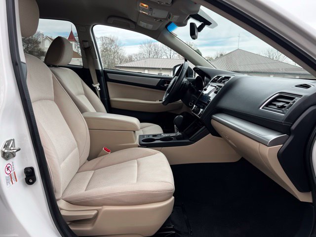 Used 2019 Subaru Outback 2.5i Premium AWD/4WD image 24