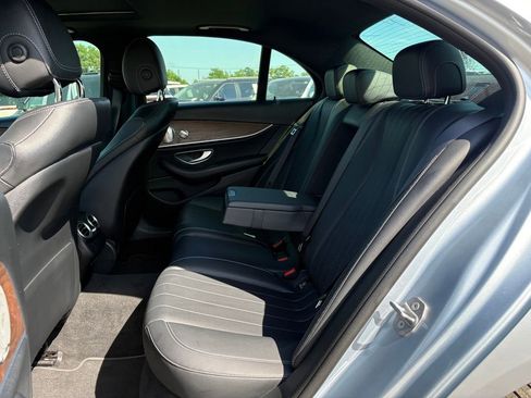 Used 2017 Mercedes-Benz E 300 image 13