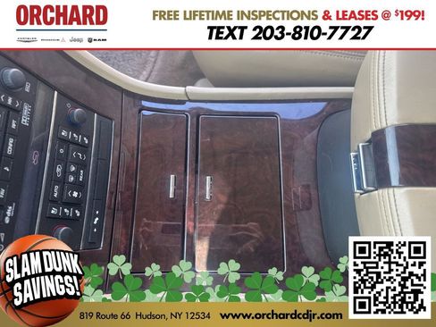 Used 2009 Cadillac Escalade ESV Base image 26