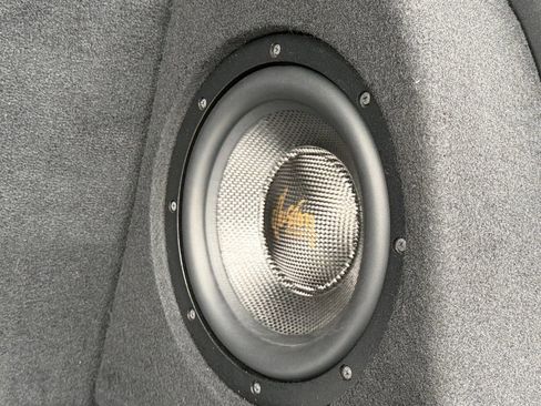 Used 2020 Tesla Model X Performance image 24