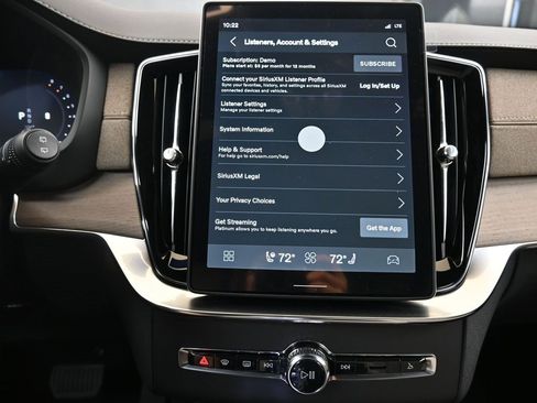 New 2026 Volvo XC90 B6 Plus w/ Protection Package Premier image 34