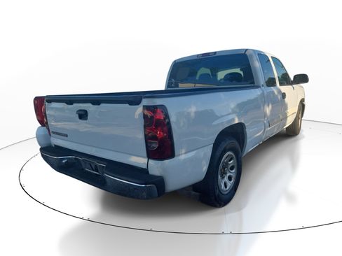 Used 2006 Chevrolet Silverado 1500 LT RWD image 6