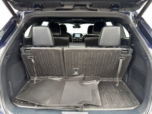 Used 2022 Toyota Highlander XSE AWD/4WD image 4