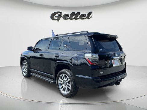 Used 2022 Toyota 4Runner TRD Sport AWD/4WD image 7