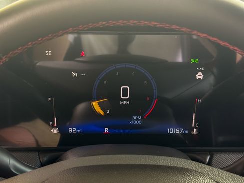 Used 2025 Chevrolet TrailBlazer RS w/ Convenience Package FWD image 6