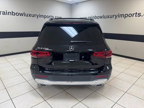 Used 2022 Mercedes-Benz GLB 250 image 5