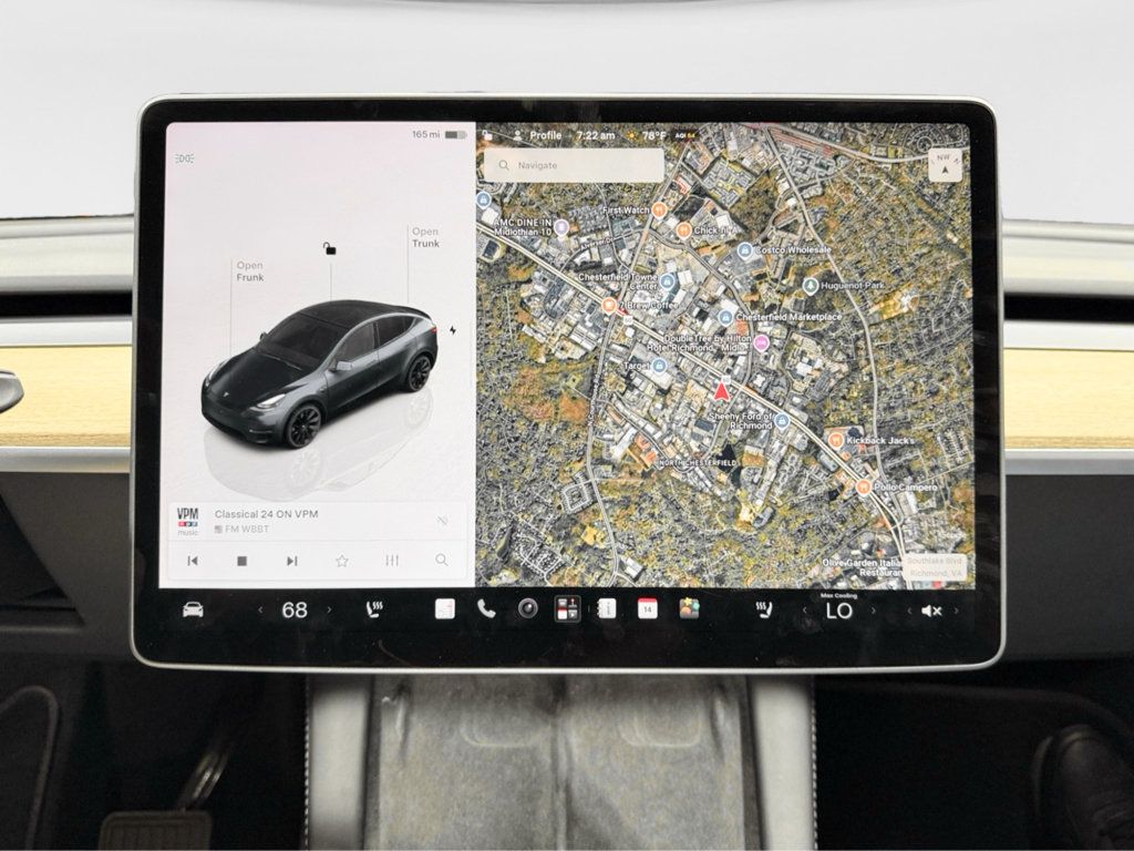 Used 2024 Tesla Model Y Long Range AWD/4WD image 10