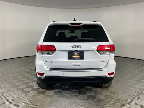 Used 2017 Jeep Grand Cherokee Limited image 23