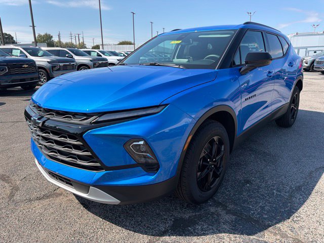 New 2026 Chevrolet Blazer LT w/ Convenience Package FWD image 7