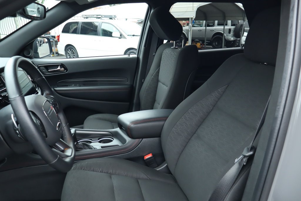 Used 2025 Dodge Durango GT w/ Blacktop Package RWD image 19