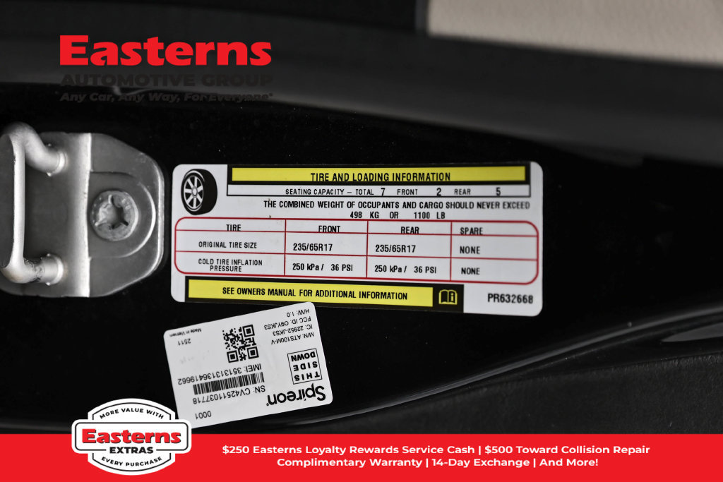 Used 2023 Chrysler Pacifica Limited FWD image 39