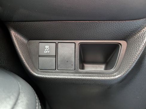 Used 2023 Honda HR-V LX image 24